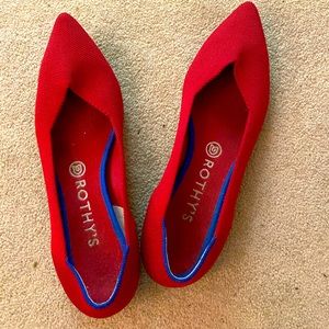 Rothy’s “the point” in red